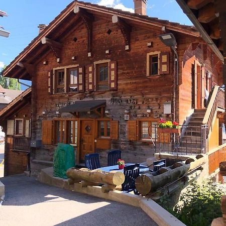 Appartement "Le Ver Luisant" A Saint-Martin, Val D'Herens, Valais Екстериор снимка