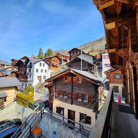 Appartement "Le Ver Luisant" A Saint-Martin, Val D'Herens, Valais Екстериор снимка